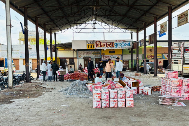 मार्केट